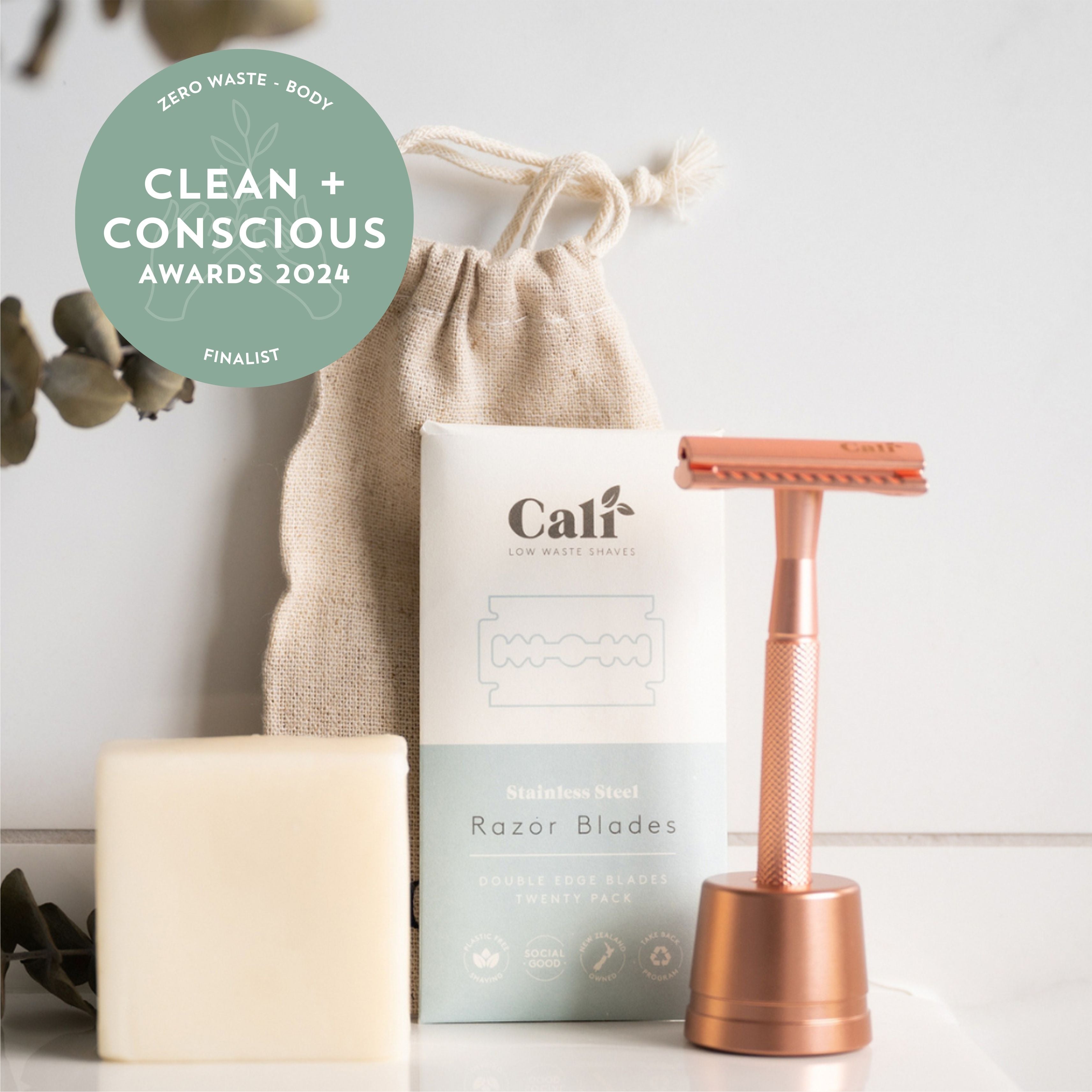 Low-Waste Shave Kit with Razor Stand - Long Handle Copper
